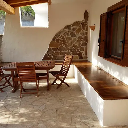 Casa In Macchia Mediterranea